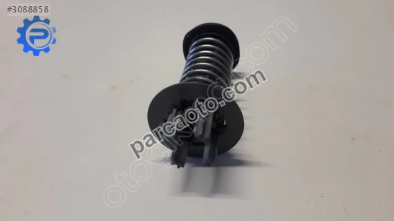 Mercedes C 204 KAPUT YAYI A2048800127