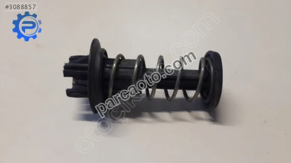 Mercedes C 204 KAPUT YAYI A2048800127