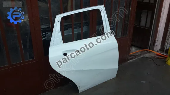 Mercedes B 246 KAPI SAĞ ARKA A2467320210