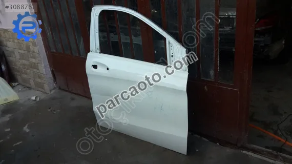 Mercedes B 246 KAPI SAĞ ÖN A2467220210