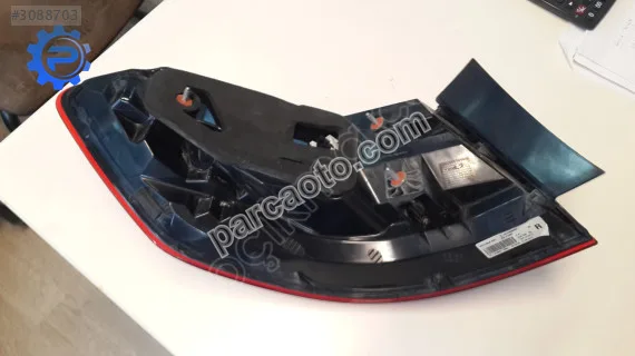 Mercedes e 212 stop makyajlı sağ a2129060803