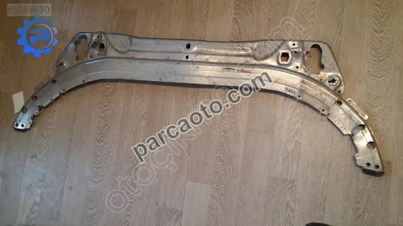 Mercedes C 205 ÖN PANEL A2056203301