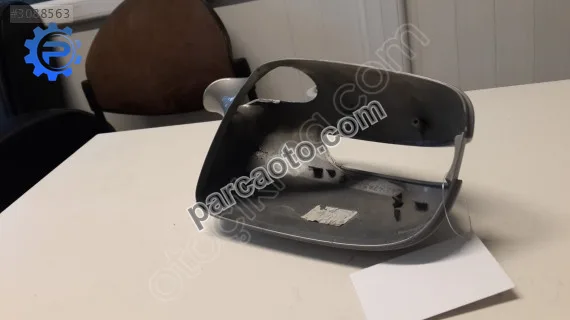 Mercedes e 211 kasa ayna kapağı a3147435