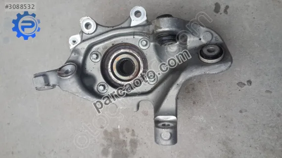 Mercedes C 205 TAŞIYICI ARKA A2053570206