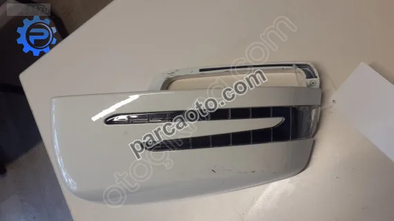 Mercedes E 212 AYNA KAPAĞI SAĞ A2129067301