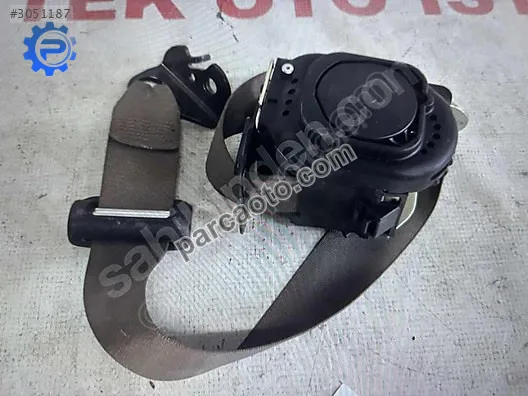 Mercedes e serisi 213 kasa sağ arka emniyet kemeri a2138606800