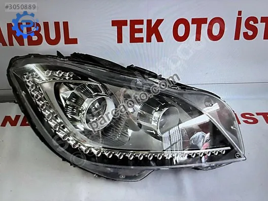 Mercedes cls serisi 218 kasa sağ ledli far