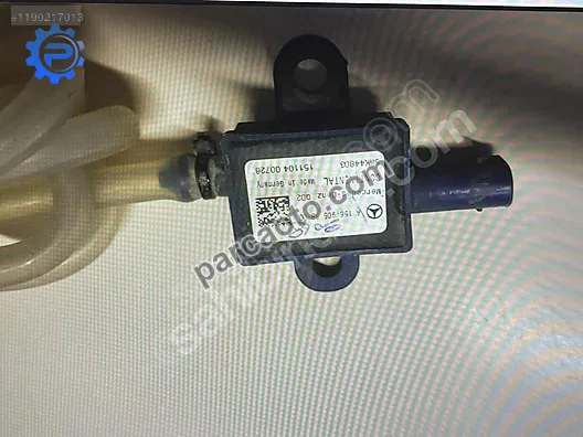 Mercedes c serisi yaya koruma sensörü a1569056800 a2229051003