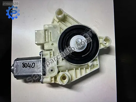 Mercedes c serisi 205 kasa sağ ön cam motoru a2059060113