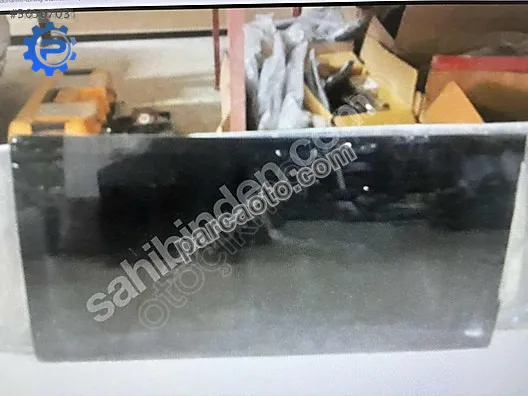 Mercedes vito serisi 639 kasa orta kapı camı