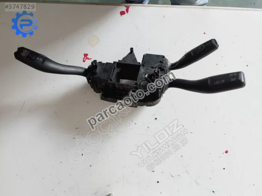 Audi A8 8E0953521D Çıkma Hız Sabitleyici Sinyal Kolu 2001-