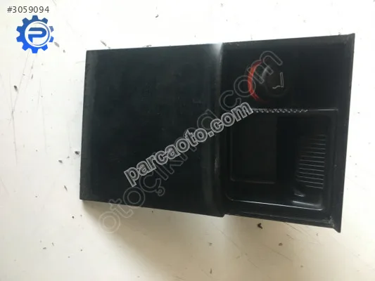 Volkswagen Bora Golf4 Ön Küllük 1J0857961C