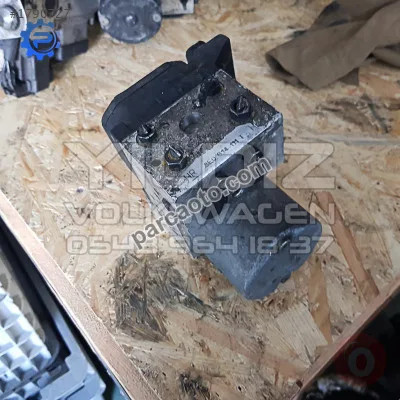 Audi A6 8E0614111T Orijinal Çıkma ABS Beyni 1997 - 2005