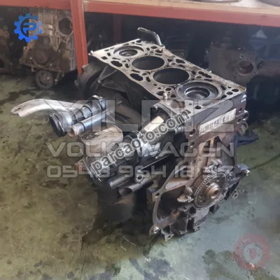 Audi A3 1.6 TDI Dizel DDY Çıkma Yarım Motor Blok 2017 - 2020