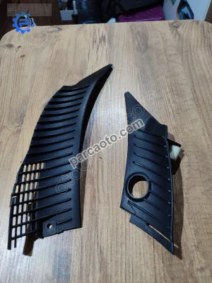 Peugeot 405 ön cam ızgarası