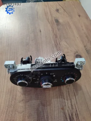 Dacia Dokker çıkma orijinal kalorifer klıma kontrol paneli