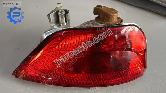 Arka tampon reflektörü sol megane ıv 15- 265855907r orj.