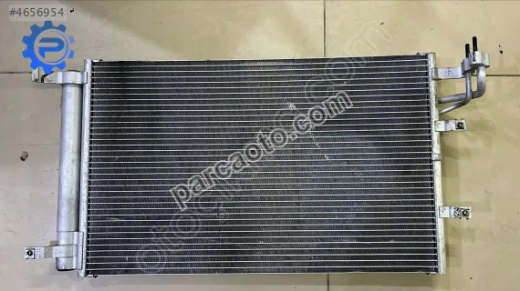 Klima radyatörü cerato 1.5 crdı 04 58036516 orj. 97606-2f000