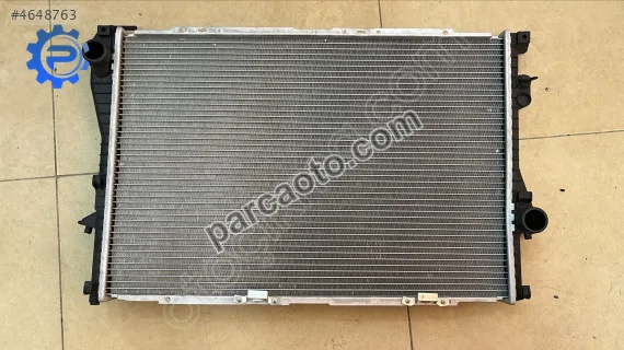 Motor su radyatörü bmw m51 d25 e38 96-01 e39 96-03 17112246012