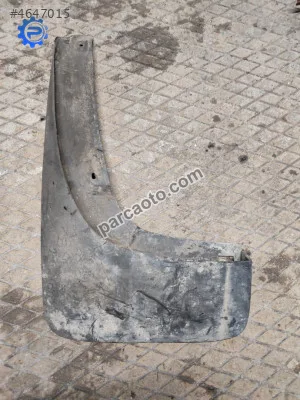 Toyota RAV4 02 06 çıkma sol arka paçalık