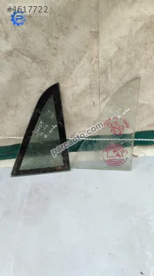 Tofaş Murat 124 Serçe çıkma sağ arka kelebek camı