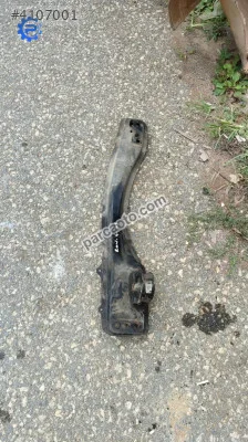 Toyota RAV4 2005 model çıkma motor alt beşik