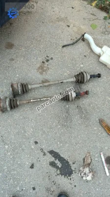 Toyota RAV4 2005 80.000 kilometre araçtan sökme arka sağ sol aks