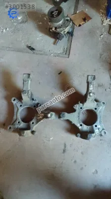 02.07 Chrysler Voyager çıkma sağ sol aks taşıyıcı