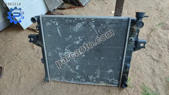 Jeep Cherokee çıkma radyatör