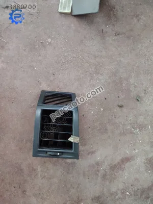 Chrysler 300c sağ torpido havalandırması difüzör