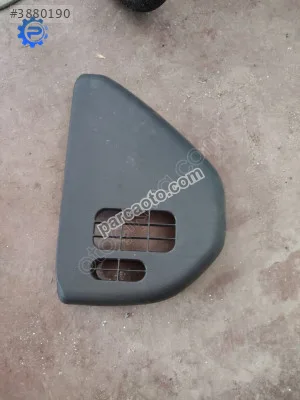 Chrysler Concorde çıkma torpido yan kapak Sağ