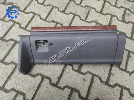 GRAND CHEROKEE TORPİDO KAPAĞI