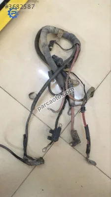 Jeep grand cherokee 95 akü bağlantı tesisatı orj çıkma