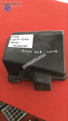Peugeot p206 sigorta kutusu kapağı orj çıkma 9640866580