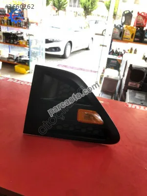 Ford ranger 2012 model çamurluk sinyali