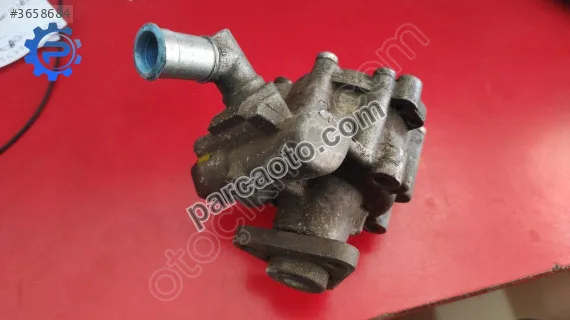 Wrangler rubicon direksiyon pompası 52060171ae