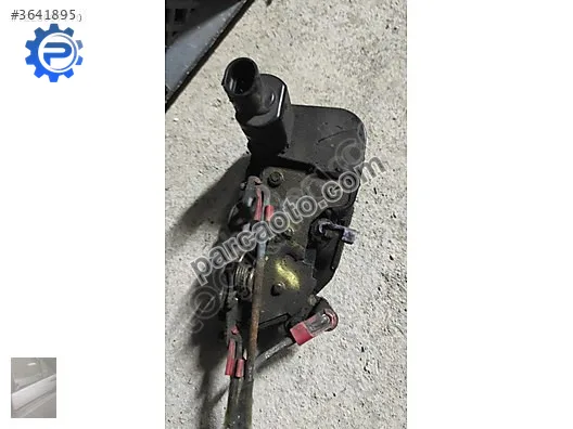 G cherokee sağ ön kapı kilidi