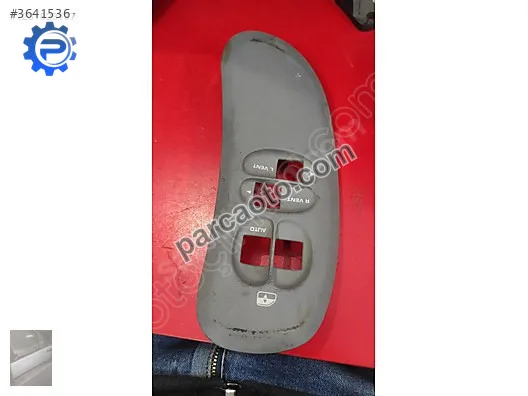 G voyager cam düğme çerçeve 04685780ab
