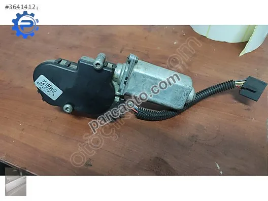 Chevrolet blazer arka silecek motoru 22155042