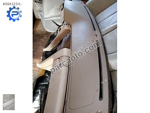 mercedes w210. e200 bej renk torpido göğüs