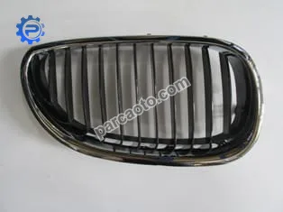 Bmw 5 serı- e60- 04/10; ön panjur sağ nikelajlı/siyah (tw)