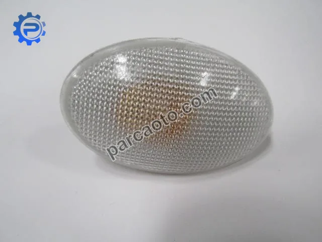 Opel merıva- 03/10; çamurluk sinyali füme sağ/sol aynı (adet)