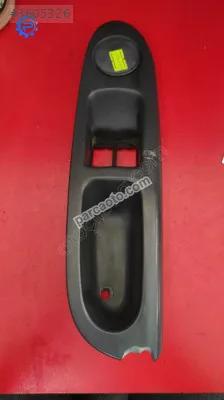 Clio symbol sol cam düğme çerçeve