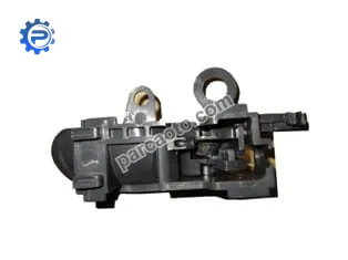 Toyota yarıs- 00/06; arka kapı iç açma kolu sol siyah (hushan)