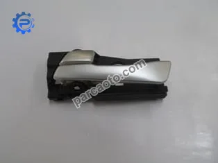 Hyundaı accent- blue- 11/18; arka kapı iç açma kolu sol siyah (elceği gümüş gri) (hushan)