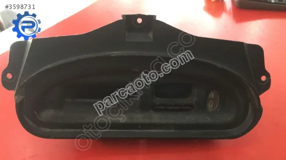 Renault megane ı radyo - saat ve kilit gösterge ekranı 7700840697