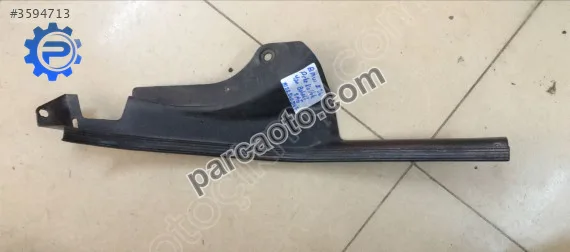 Bmw e36 arka koltuk yan bakaliti sağ 81222405147
