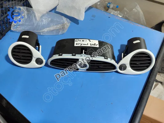 Clio 3 orijinal sıfır kalorifer ızgarası