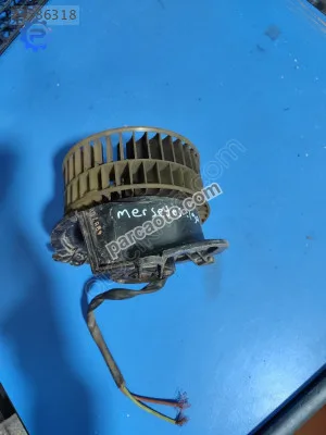 190 Mercedes çıkma kalorifer motoru