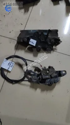 Toyota Hilux çıkma kaput kilidi
